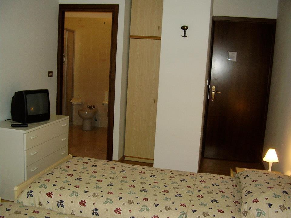 Affittacamere Ceschi Baselga di Pinè Zimmer foto